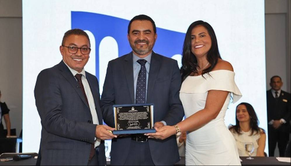 Durante o evento, o governador Wanderlei Barbosa foi homenageado pela Câmara Municipal de Palmas
